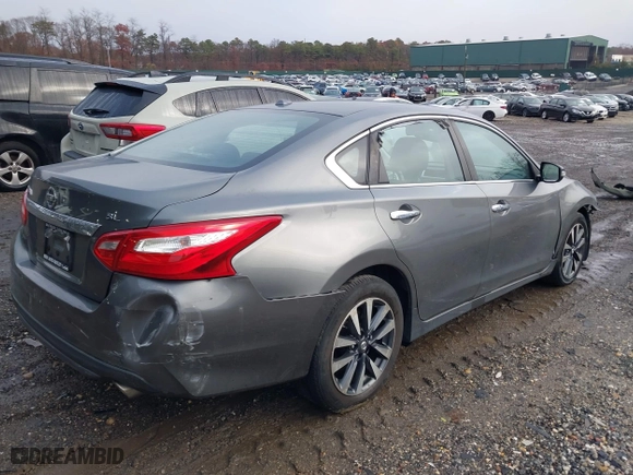 2017 Nissan Altima 2.5 SR with VIN 1N4AL3AP7HC254930, listed as a IAAI auction lot 38127464 with 85,875 mi miles. Bid and sale history available at carsss.com. Image 4.