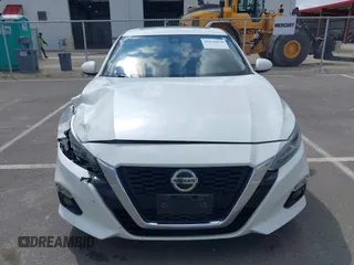 2019 Nissan Altima SL with VIN 1N4BL4EV9KC103050, listed as a IAAI auction lot 42139670 with 112,427 mi miles and . Bid and sale history available at DreamBid. Image 12.