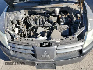 2004 Mitsubishi Endeavor LS with VIN 4A4MN21S24E088307, listed as a Copart auction lot 79134364 with 0 mi miles and Clean Title. Bid and sale history available at carsss.com. Image 12.