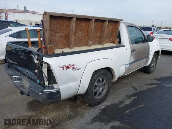 2007 Toyota Tacoma with VIN 5TENX22N87Z344255, listed as a IAAI auction lot 41083339 with 229,956 mi miles. Bid and sale history available at carsss.com. Image 4.