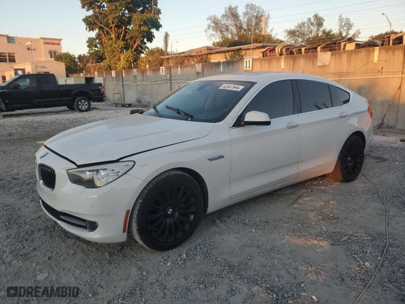 2013 BMW 5 Series Gran Turismo 535i with VIN WBASN2C51DC202893, listed as a Copart auction lot 82587944 with 119,904 mi miles and Salvage Title. Bid and sale history available at carsss.com. Image 1.