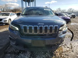 2020 Jeep Cherokee Latitude with VIN 1C4PJMCB8LD540418, listed as a Copart auction lot 49804425 with 81,190 mi miles and Salvage Title. Bid and sale history available at carsss.com. Image 5.