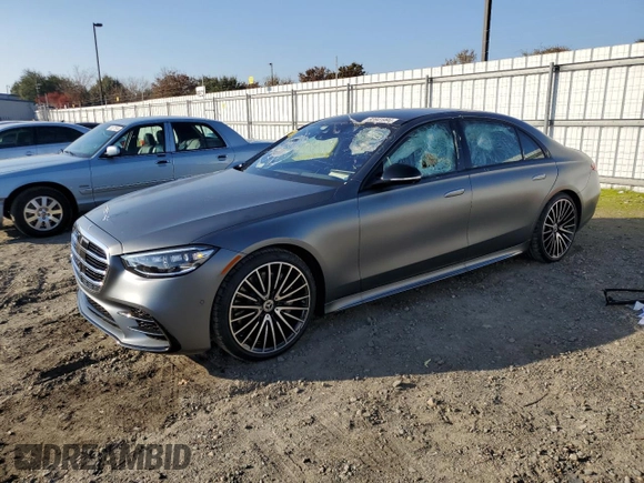 2024 Mercedes-Benz S 580 z VIN W1K6G7GB5RA265130, wystawiony jako Copart lot #82841994 z przebiegiem 7 330 mil mil oraz Szkoda całkowita • Salvage title. Historia ofert i sprzedaży dostępna na DreamBid. Obrazek 1.