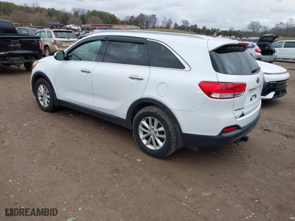 2016 Kia Sorento LX with VIN 5XYPG4A59GG053750, listed as a IAAI auction lot 41715747 with 110,323 mi miles. Bid and sale history available at carsss.com. Image 3.