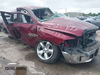 2017 Ram 1500 Big Horn z VIN 1C6RR7GT4HS590054, wystawiony jako IAAI lot #42194322 z przebiegiem 55 174 mil mil oraz . Historia ofert i sprzedaży dostępna na DreamBid. Obrazek 1.