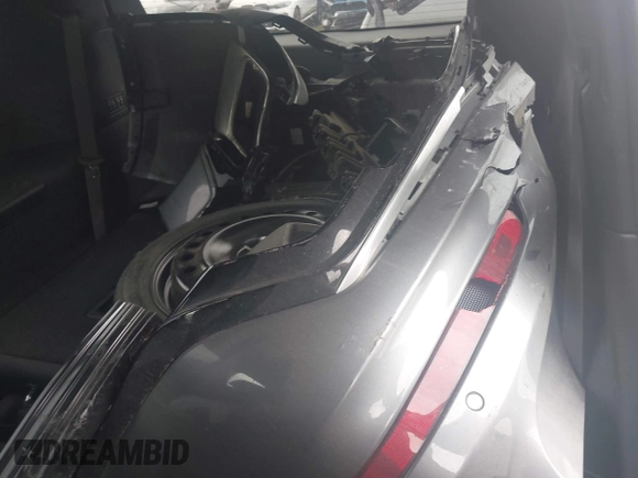 2020 Cadillac XT6 FWD Premium Luxury with VIN 1GYKPCRSXLZ105231, listed as a IAAI auction lot 42115169 with 70,319 mi miles. Bid and sale history available at carsss.com. Image 22.