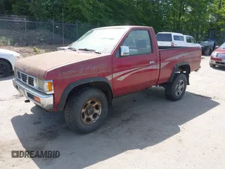 1997 Nissan Frontier XE z VIN 1N6SD11Y4VC415557, wystawiony jako IAAI lot #42399415 z przebiegiem 131 363 mil mil oraz . Historia ofert i sprzedaży dostępna na DreamBid. Obrazek 2.