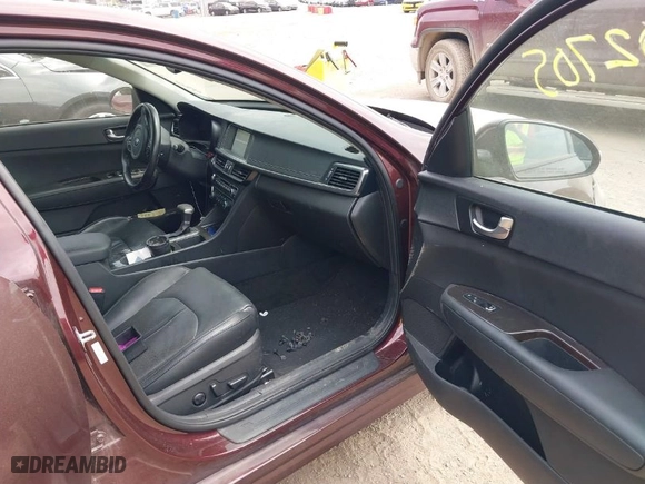 2018 Kia Optima EX with VIN 5XXGU4L30JG215412, listed as a IAAI auction lot 37402705 with 99,524 mi miles. Bid and sale history available at carsss.com. Image 5.
