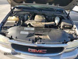 2006 GMC Yukon XL SLT with VIN 1GKEC16Z66J125150, listed as a Copart auction lot 88676205 with 211,564 mi miles and Salvage Title. Bid and sale history available at carsss.com. Image 12.