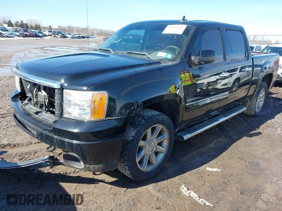 2013 GMC Sierra 1500 Denali z VIN 3GTP2XE24DG337445, wystawiony jako IAAI lot #41666850 z przebiegiem 177 092 mil mil oraz . Historia ofert i sprzedaży dostępna na DreamBid. Obrazek 2.
