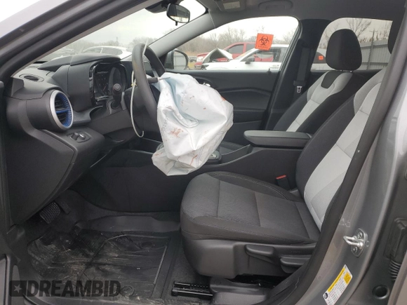 2025 Chevrolet Trax LS with VIN KL77LFEP8SC149835, listed as a Copart auction lot 44721905 with Not Provided miles and Salvage Title. Bid and sale history available at DreamBid. Image 7.