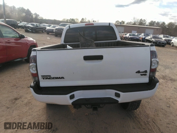 2012 Toyota Tacoma with VIN 5TFUU4EN8CX034202, listed as a IAAI auction lot 41117523 with 179,446 mi miles. Bid and sale history available at carsss.com. Image 17.