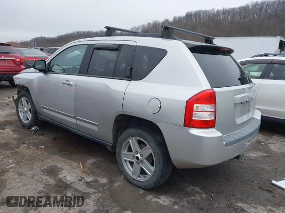 2008 Jeep Compass Sport with VIN 1J8FT47078D755562, listed as a IAAI auction lot 41493097 with 120,502 mi miles. Bid and sale history available at carsss.com. Image 3.