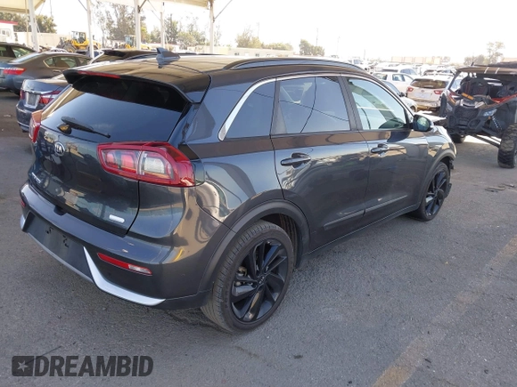 2019 Kia Niro EX with VIN KNDCC3LC8K5264830, listed as a IAAI auction lot 41677782 with 151,265 mi miles. Bid and sale history available at carsss.com. Image 4.