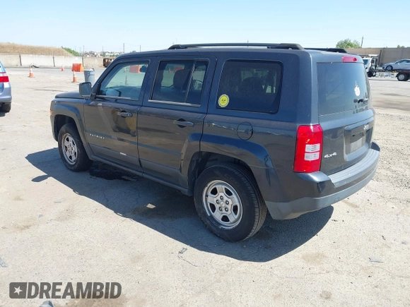 2014 Jeep Patriot Sport with VIN 1C4NJRBB6ED533895, listed as a IAAI auction lot 42206470 with 104,603 mi miles. Bid and sale history available at carsss.com. Image 3.