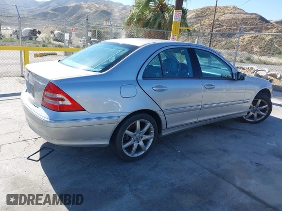 2003 Mercedes-Benz C 230 Kompressor with VIN WDBRF40J03F423974, listed as a IAAI auction lot 39762138 with 127,755 mi miles and . Bid and sale history available at DreamBid. Image 4.