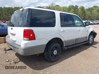 2003 Ford Expedition Special Service with VIN 1FMRU15W13LC16761, listed as a IAAI auction lot 41942186 with 279,378 mi miles. Bid and sale history available at carsss.com. Image 4.