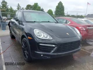 2011 Porsche Cayenne Turbo z VIN WP1AC2A23BLA84905, wystawiony jako IAAI lot #42295176 z przebiegiem 171 027 mil mil oraz . Historia ofert i sprzedaży dostępna na DreamBid. Obrazek 1.