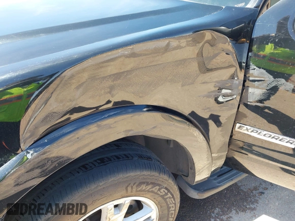 2008 Ford Explorer XLT with VIN 1FMEU63E38UA46992, listed as a IAAI auction lot 42272751 with 122,080 mi miles and . Bid and sale history available at DreamBid. Image 6.