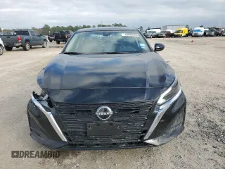 2024 Nissan Altima 2.5 SV with VIN 1N4BL4DVXRN324804, listed as a Copart auction lot 83689304 with 12,928 mi miles and Salvage Title. Bid and sale history available at carsss.com. Image 5.