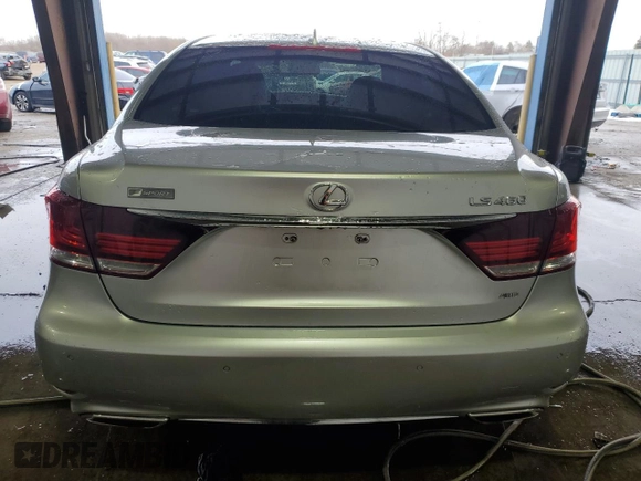 2014 Lexus LS 460 with VIN JTHCL5EF2E5022881, listed as a Copart auction lot 42444115 with 105,105 mi miles and Salvage title. Bid and sale history available at DreamBid. Image 6.