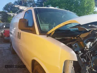 2020 Chevrolet Express Cargo with VIN 1GCWGAFP0L1261725, listed as a IAAI auction lot 42090746 with 67,851 mi miles and . Bid and sale history available at DreamBid. Image 13.
