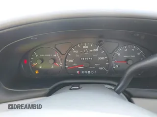 2000 Ford Taurus SE Standard z VIN 1FAFP582XYG181481, wystawiony jako IAAI lot #42033520 z przebiegiem 151 073 mil mil oraz . Historia ofert i sprzedaży dostępna na DreamBid. Obrazek 7.