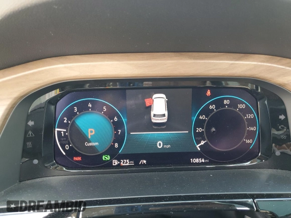 2024 Volkswagen Atlas SE with VIN 1V2KR2CA0RC551778, listed as a Copart auction lot 55583095 with 10,854 mi miles and Salvage title. Bid and sale history available at DreamBid. Image 9.