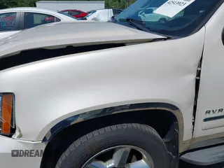 2013 Chevrolet Avalanche LTZ with VIN 3GNTKGE71DG122204, listed as a IAAI auction lot 42513923 with 152,733 mi miles and . Bid and sale history available at DreamBid. Image 20.