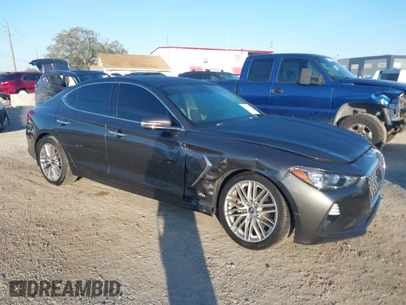 2020 Genesis G70 2.0T z VIN KMTG64LA6LU059951, wystawiony jako IAAI lot #41683671 z przebiegiem 43 852 mil mil oraz . Historia ofert i sprzedaży dostępna na DreamBid. Obrazek 1.