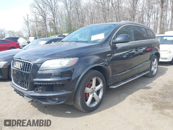 2013 Audi Q7 S line Prestige z VIN WA1DGAFE2DD014884, wystawiony jako IAAI lot #41899713 z przebiegiem 130 141 mil mil oraz . Historia ofert i sprzedaży dostępna na DreamBid. Obrazek 17.