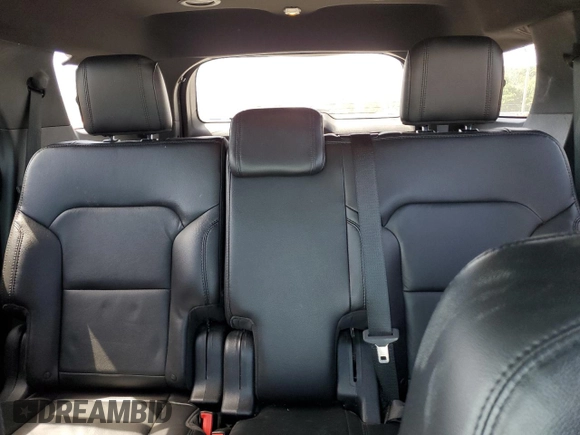2017 Ford Explorer XLT z VIN 1FM5K8D84HGD52317, wystawiony jako Copart lot #58200565 z przebiegiem 111 962 mil mil oraz Szkoda całkowita • Salvage title. Historia ofert i sprzedaży dostępna na DreamBid. Obrazek 10.