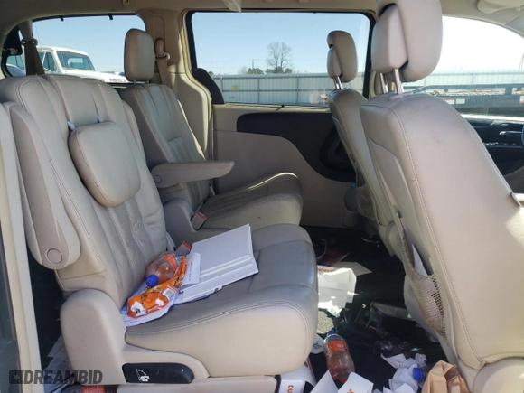 2011 Chrysler Town & Country Touring-L with VIN 2A4RR8DG3BR702304, listed as a Copart auction lot 43348255 with 234,561 mi miles and Clean Title. Bid and sale history available at carsss.com. Image 11.