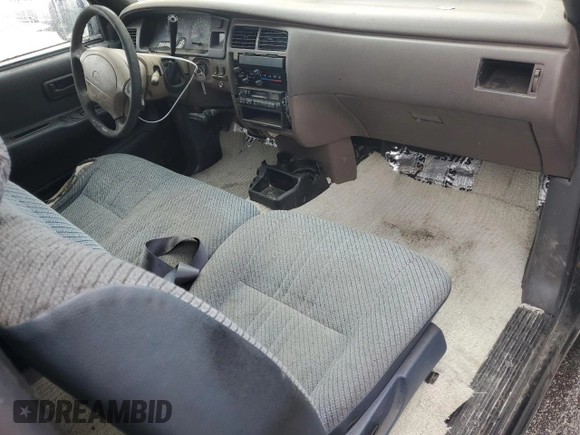 1995 Toyota T100 SR5 with VIN JT4VD12FXS0012757, listed as a Copart auction lot 43280635 with 169,283 mi miles and Salvage Title. Bid and sale history available at DreamBid. Image 8.