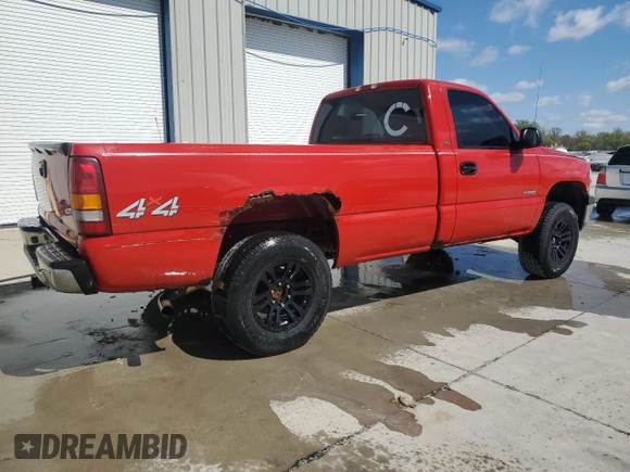 2002 Chevrolet Silverado 1500 LS with VIN 1GCEK14V52Z252823, listed as a Copart auction lot 52438145 with 219,028 mi miles and Salvage Title. Bid and sale history available at DreamBid. Image 3.