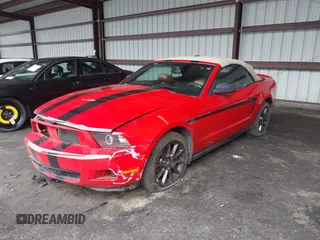 2011 Ford Mustang V6 with VIN 1ZVBP8EM0B5102190, listed as a IAAI auction lot 41082218 with 140,724 mi miles and . Bid and sale history available at DreamBid. Image 17.