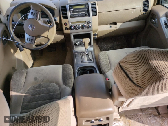 2006 Nissan Pathfinder SE z VIN 5N1AR18W16C627737, wystawiony jako Copart lot #82038594 z przebiegiem 179 084 mil mil oraz Czysty tytuł • Clean title. Historia ofert i sprzedaży dostępna na DreamBid. Obrazek 8.
