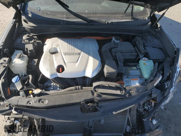 2014 Hyundai Sonata Hybrid Limited with VIN KMHEC4A47EA111129, listed as a Copart auction lot 47437535 with 118,070 mi miles and Clean Title. Bid and sale history available at carsss.com. Image 11.