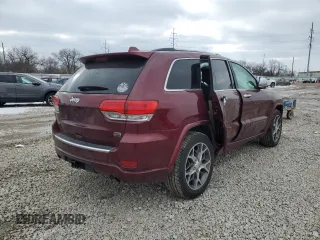 2020 Jeep Grand Cherokee Overland with VIN 1C4RJFCG2LC327390, listed as a Copart auction lot 45600615 with 121,504 mi miles and Salvage Title. Bid and sale history available at carsss.com. Image 3.