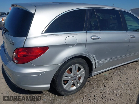 2008 Mercedes-Benz R 3.5L with VIN 4JGCB65E98A071133, listed as a IAAI auction lot 42114647 with 123,389 mi miles and . Bid and sale history available at DreamBid. Image 6.