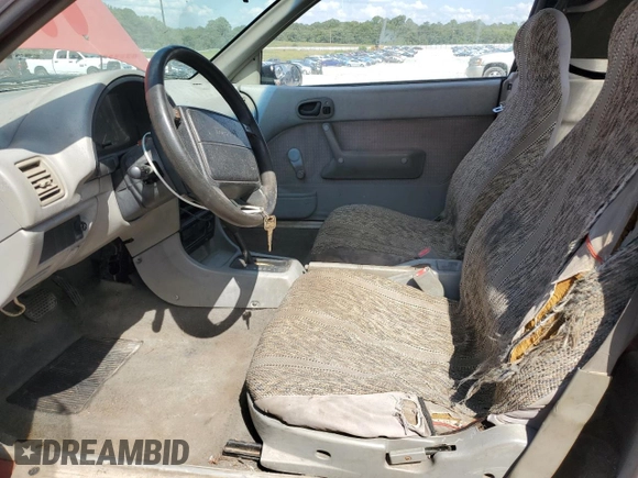 1992 Geo Metro z VIN JG1MR3369NK219164, wystawiony jako Copart lot #69017534 z przebiegiem 76 098 mil mil oraz Szkody całkowita. Historia ofert i sprzedaży dostępna na DreamBid. Obrazek 7.