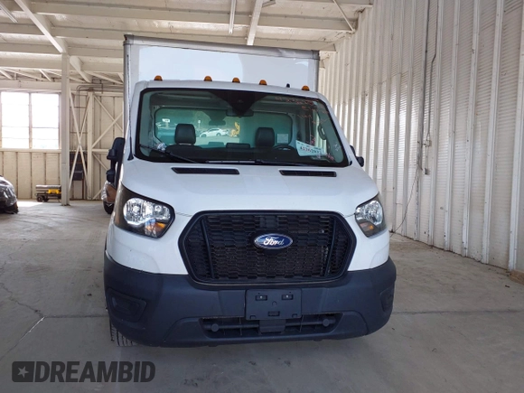 2020 Ford Transit с VIN 1FDBF6Z80LKA32244, выставлен на аукционе IAAI как лот 42362032 с пробегом 139 424 миль миль и . История ставок и продаж доступна на DreamBid. Изображение 12.