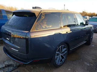 2025 Land Rover Range Rover with VIN SALKP9F40SA262268, listed as a IAAI auction lot 41363543 with 63 mi miles and . Bid and sale history available at DreamBid. Image 4.