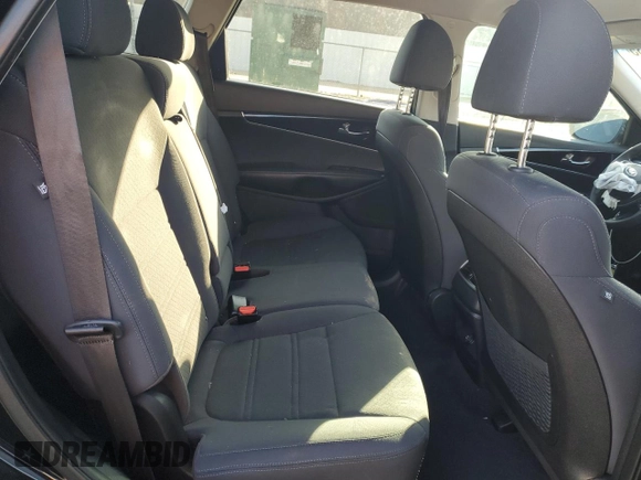 2019 Kia Sorento L with VIN 5XYPG4A33KG580626, listed as a Copart auction lot 44008935 with 95,071 mi miles and Salvage Title. Bid and sale history available at carsss.com. Image 10.