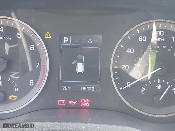 2017 Hyundai Tucson Value with VIN KM8J33A26HU385271, listed as a IAAI auction lot 42090148 with 95,170 mi miles. Bid and sale history available at carsss.com. Image 15.