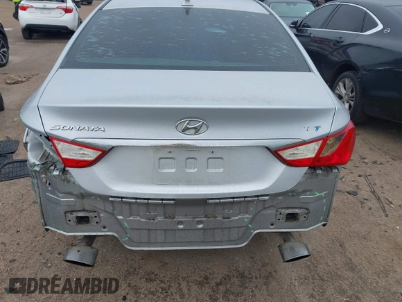 2011 Hyundai Sonata Limited with VIN 5NPEC4AB9BH224359, listed as a IAAI auction lot 41612964 with 159,679 mi miles and . Bid and sale history available at DreamBid. Image 6.