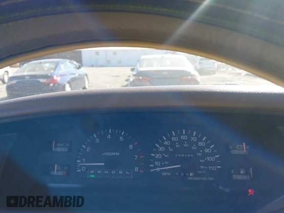 1997 Toyota T100 DX z VIN JT4TN12D9V0037897, wystawiony jako IAAI lot #41737986 z przebiegiem 233 106 mil mil oraz . Historia ofert i sprzedaży dostępna na DreamBid. Obrazek 7.