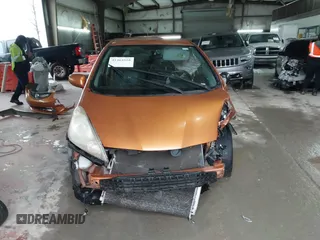 2009 Honda Fit Sport with VIN JHMGE88469S069328, listed as a IAAI auction lot 41464558 with 219,541 mi miles. Bid and sale history available at carsss.com. Image 12.