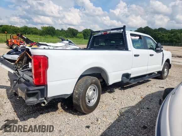 2023 Ford F-250 XL z VIN 1FT7W2AA4PED18619, wystawiony jako Copart lot #61728515 z przebiegiem 41 279 mil mil oraz Szkoda całkowita • Salvage title. Historia ofert i sprzedaży dostępna na DreamBid. Obrazek 3.