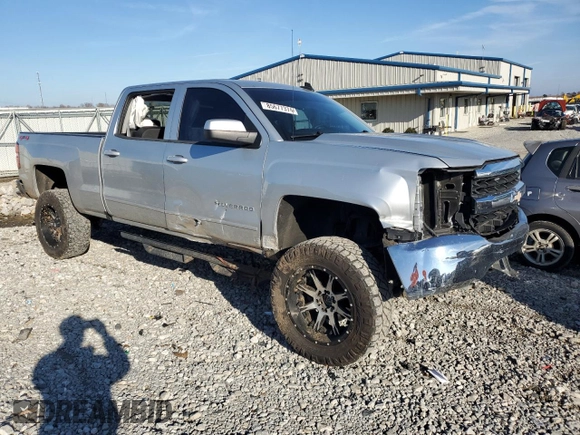 2018 Chevrolet Silverado 1500 LT with VIN 1GCUKREC5JF152017, listed as a Copart auction lot 85677374 with 91,289 mi miles and Salvage Title. Bid and sale history available at DreamBid. Image 4.